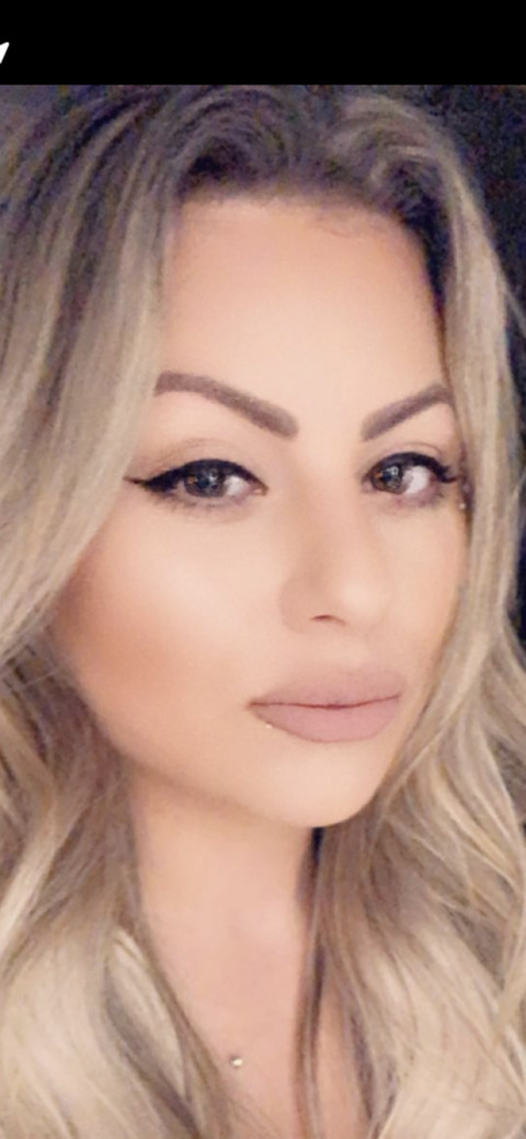 nicolenewman avatar